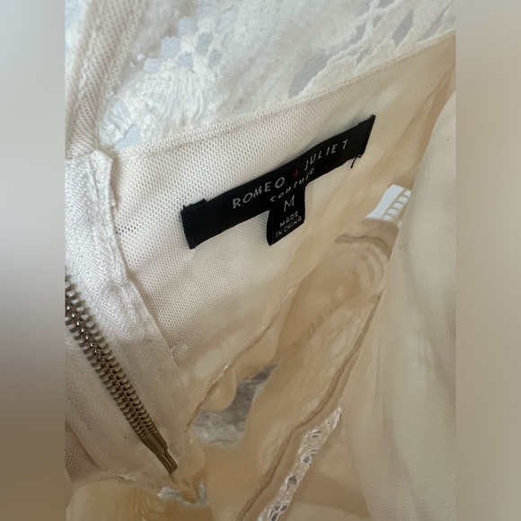 Rimero & Juliet Lace dress - Picture 5 of 5